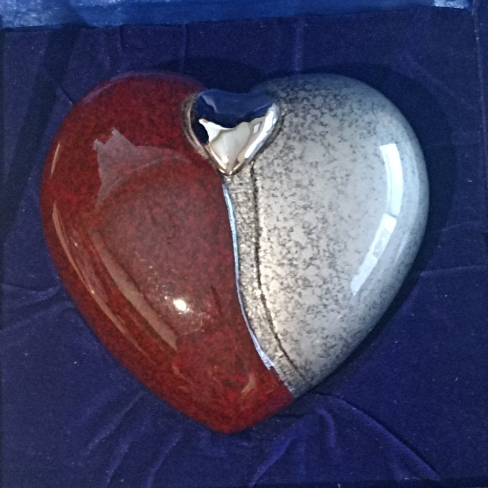 Two Tone Red Heart - Image 2