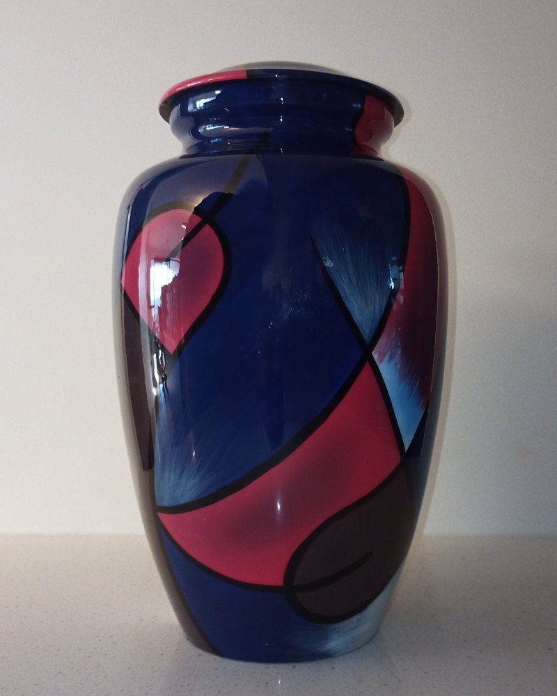 Abstract Urn - Image 2