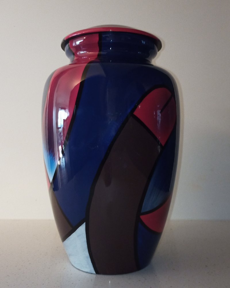 Abstract Urn - Image 3