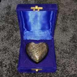 Antique Bronze Heart Urn - Image 3