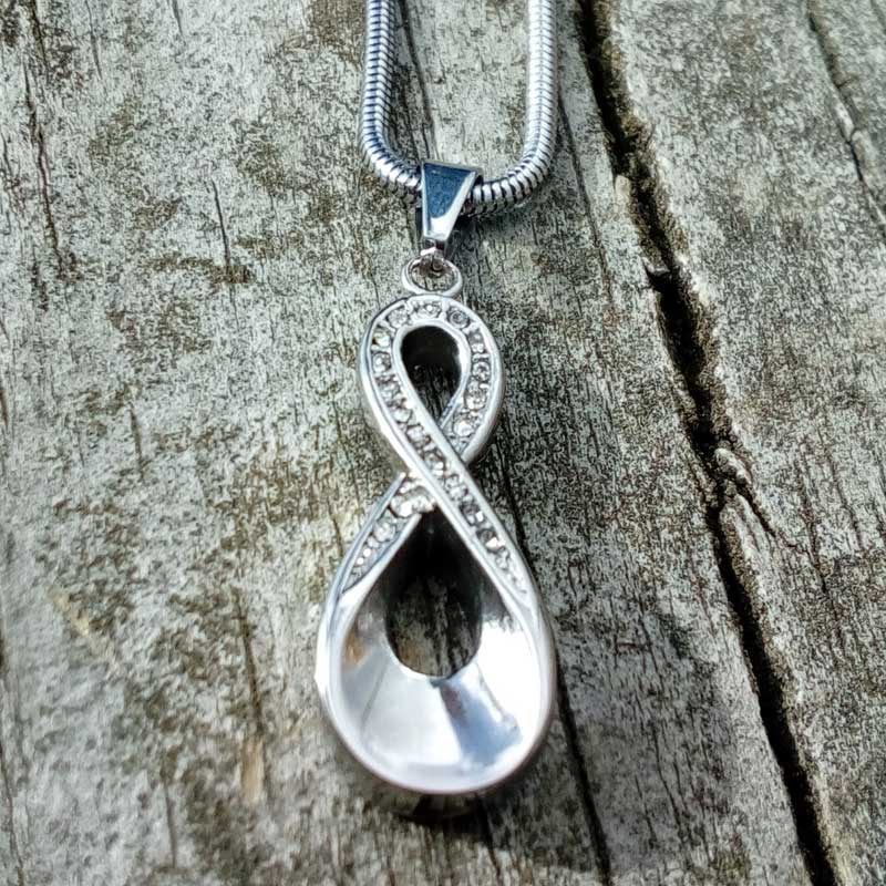 Infinity Pendant with Diamante's. - Image 4
