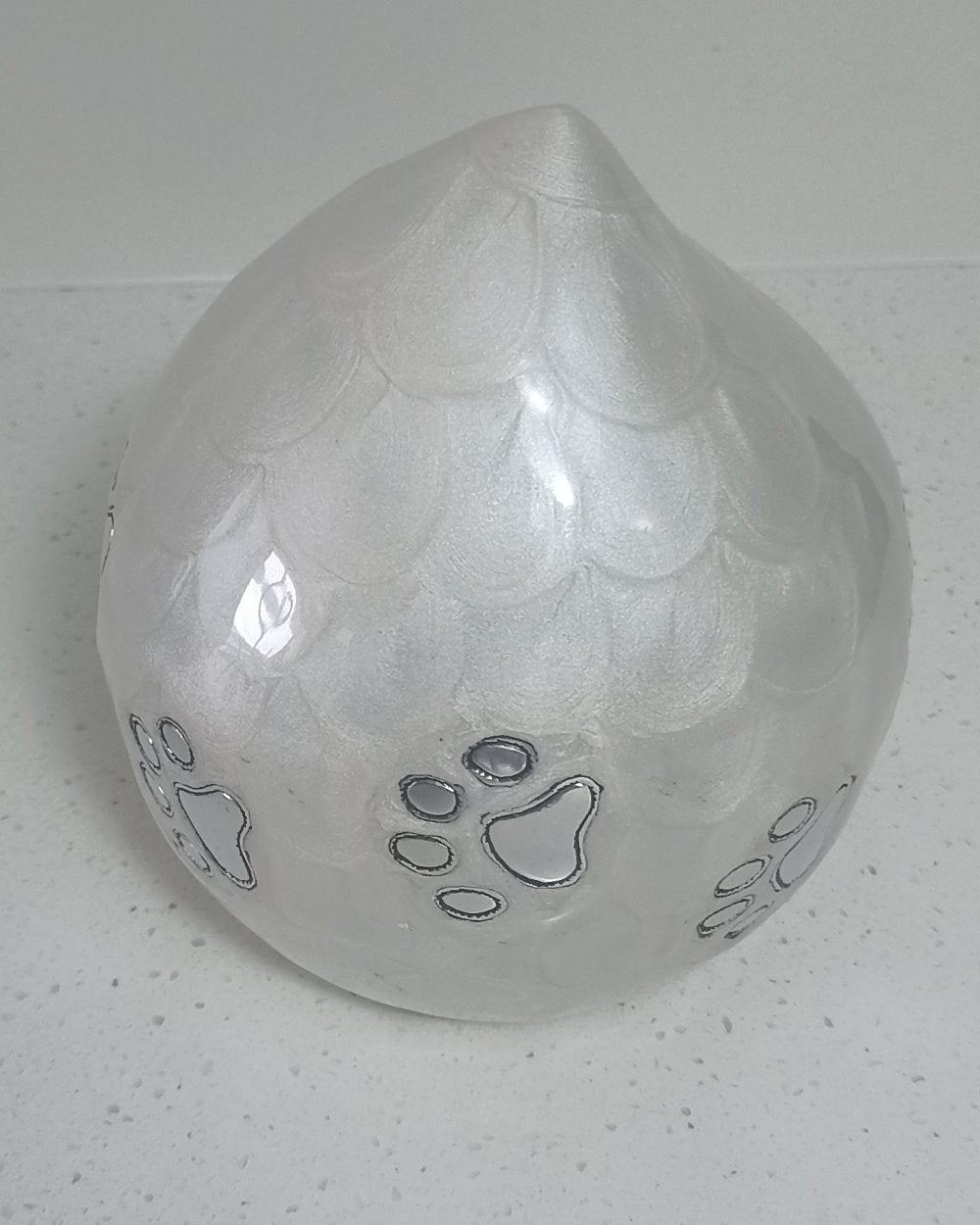 Love Drop Pet Urn - Image 3