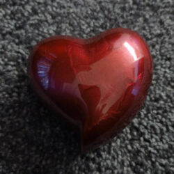 Swift Deep Red Heart Urn - Image 5