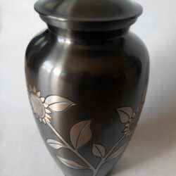 Sunflowers Urn - Image 4