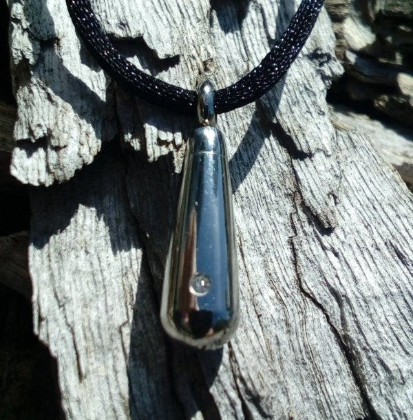 Gold Tear Drop Pendant - Image 2