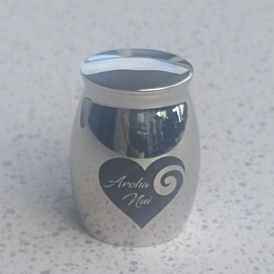 Aroha Nui Tiny Urn - Image 5