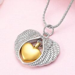 Alternative view of Gold Held by an Angel