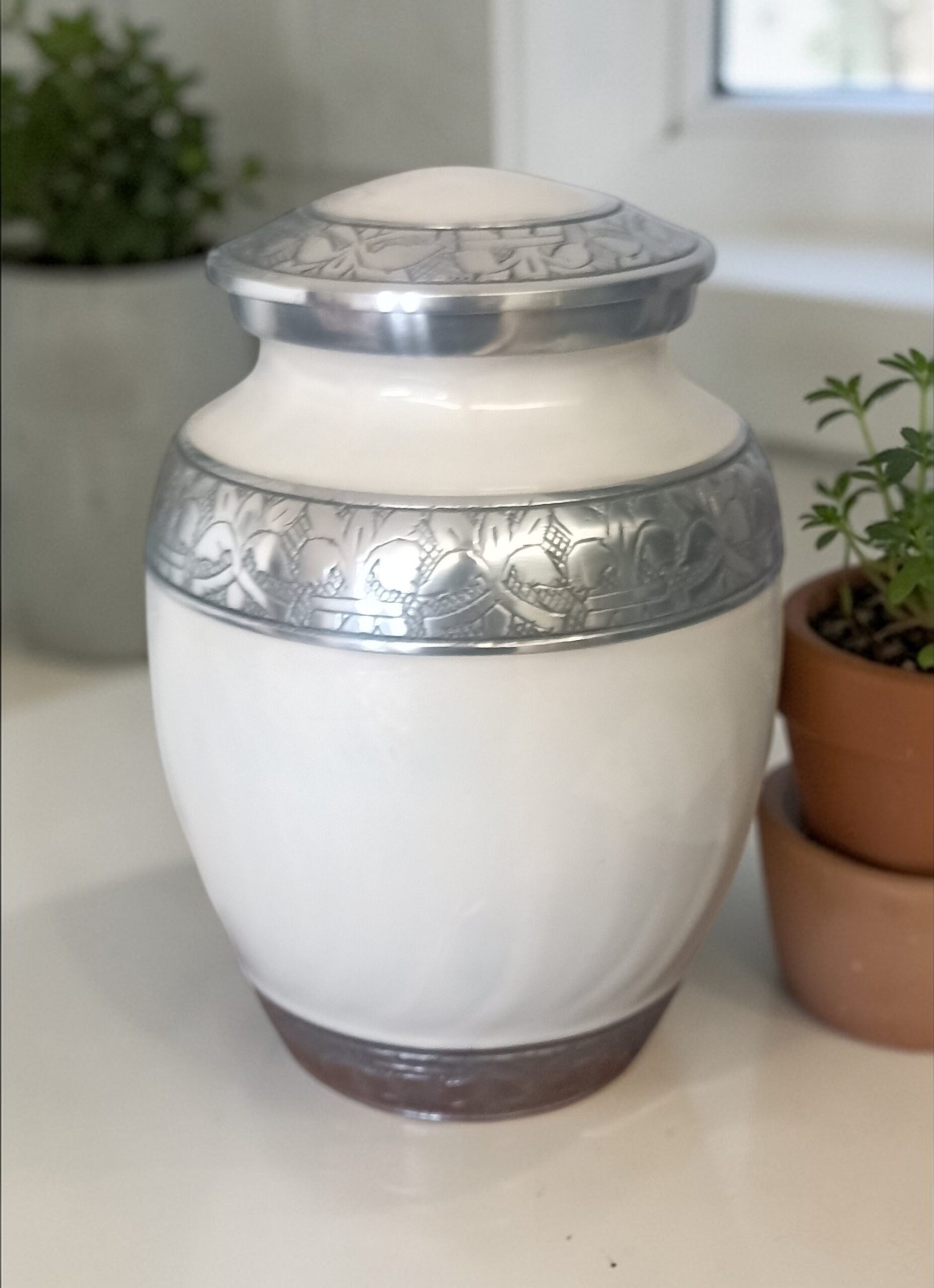 Eternal Grace Small Urn - Image 2